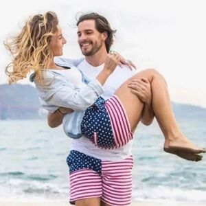 Chubbies the Miss ‘Mericas red white and blue flag shorts size xsmall